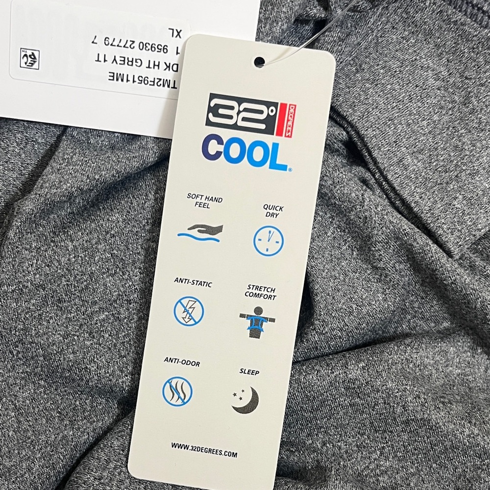 NWT 32 Degrees Cool Grey Sleepwear Long Sleeve Tee - Picture 10 of 11